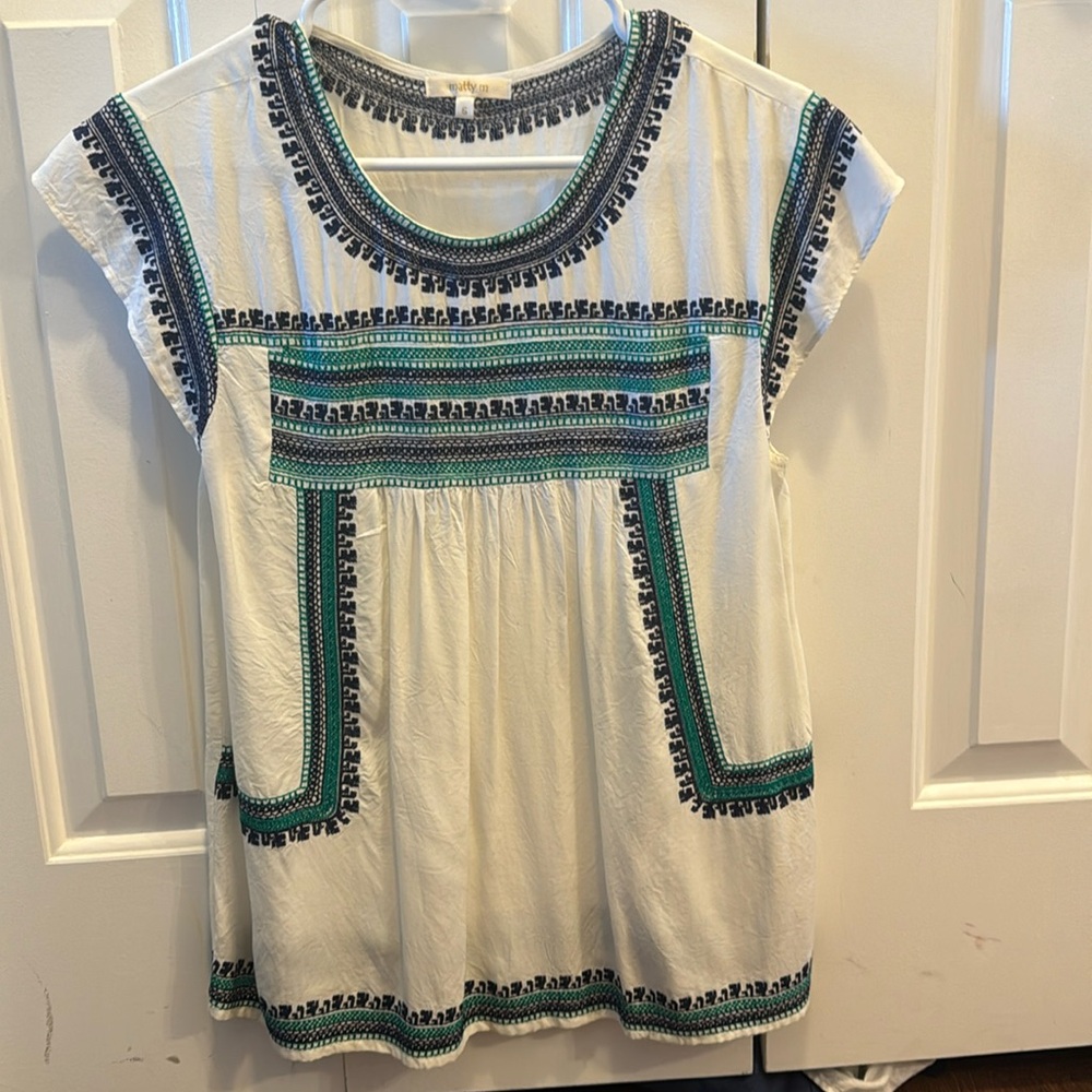 Embroidered shirt